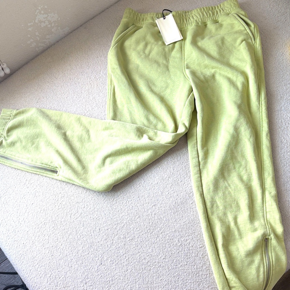 ELAN Light Green sweatpants- S